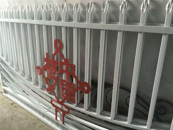 ����\����